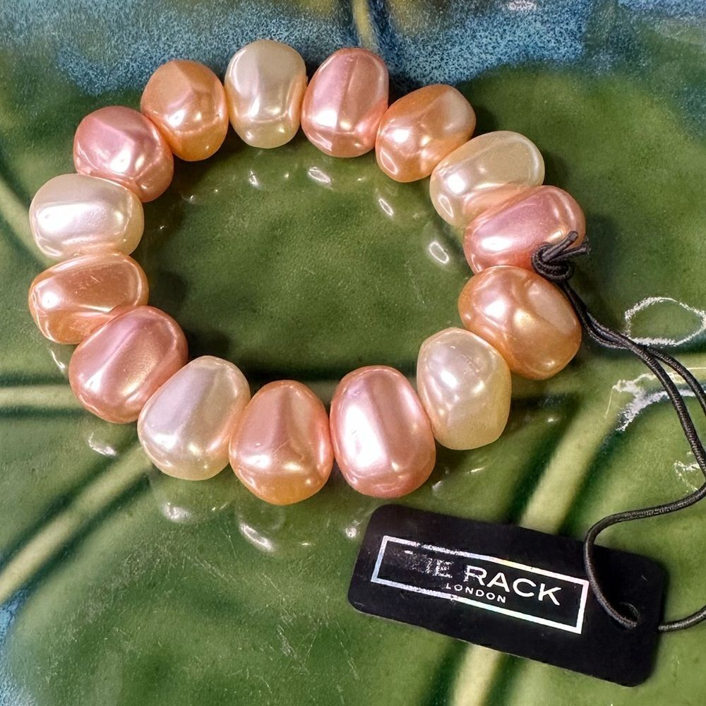 NWT The Rack Faux Pearl Stretch Bracelet Pink Tones